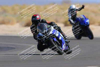 media/Oct-08-2022-SoCal Trackdays (Sat) [[1fc3beec89]]/Turn 16 (125pm)/